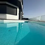 Poseidon With Private Heated Pool, Sauna And Stunning Volcano Views By Amazzzing Travel Corralejo