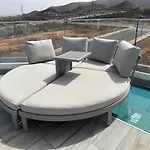 빌라 Poseidon With Private Heated Pool, Sauna And Stunning Volcano Views By Amazzzing Travel