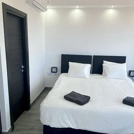 Poseidon With Private Heated Pool, Sauna And Stunning Volcano Views By Amazzzing Travel * Corralejo