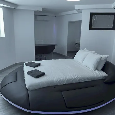 Poseidon With Private Heated Pool, Sauna And Stunning Volcano Views By Amazzzing Travel Villa Corralejo