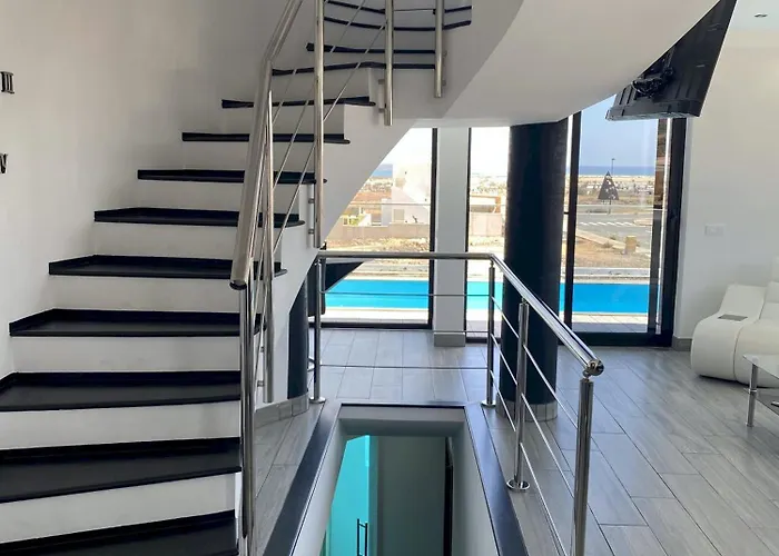 Poseidon With Private Heated Pool, Sauna And Stunning Volcano Views By Amazzzing Travel וילה *