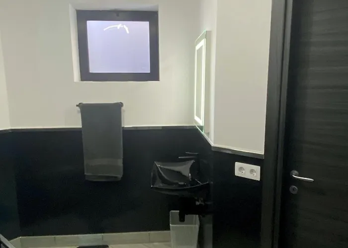 Villa Poseidon With Private Heated Pool, Sauna And Stunning Volcano Views By Amazzzing Travel *