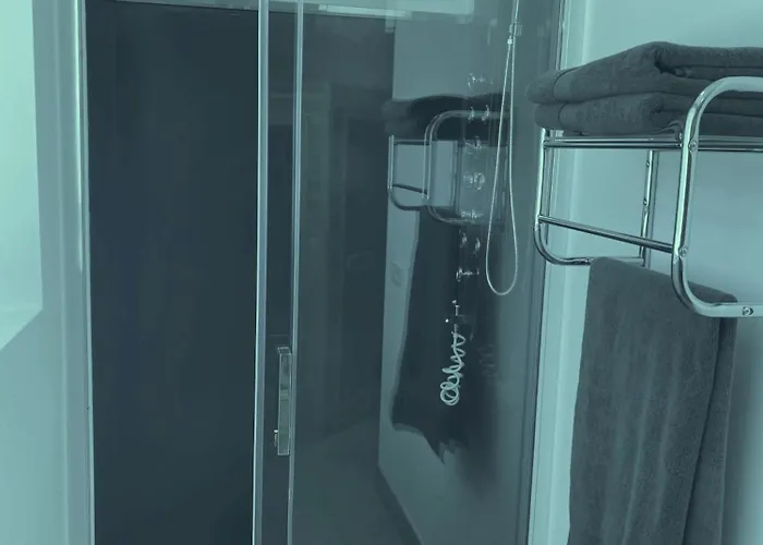 Poseidon With Private Heated Pool, Sauna And Stunning Volcano Views By Amazzzing Travel Villa